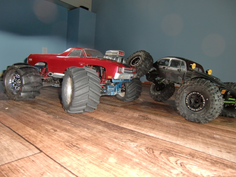 video d'un scx10 formula off road Emaxx_10