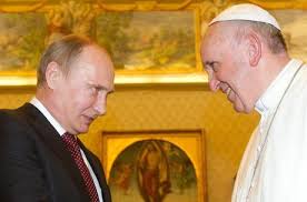 Poutine : "Le Chef de l'Église Catholique n'est pas un homme de Dieu" ! Images12