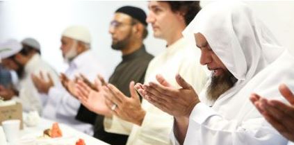 Une naiveté dangereuse : le retour des djihadistes au Canada - Trudeau, un islamo-collabo ? Trudea12