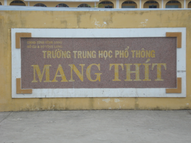 Ảnh trường THPT Mang Thít Dsc00918