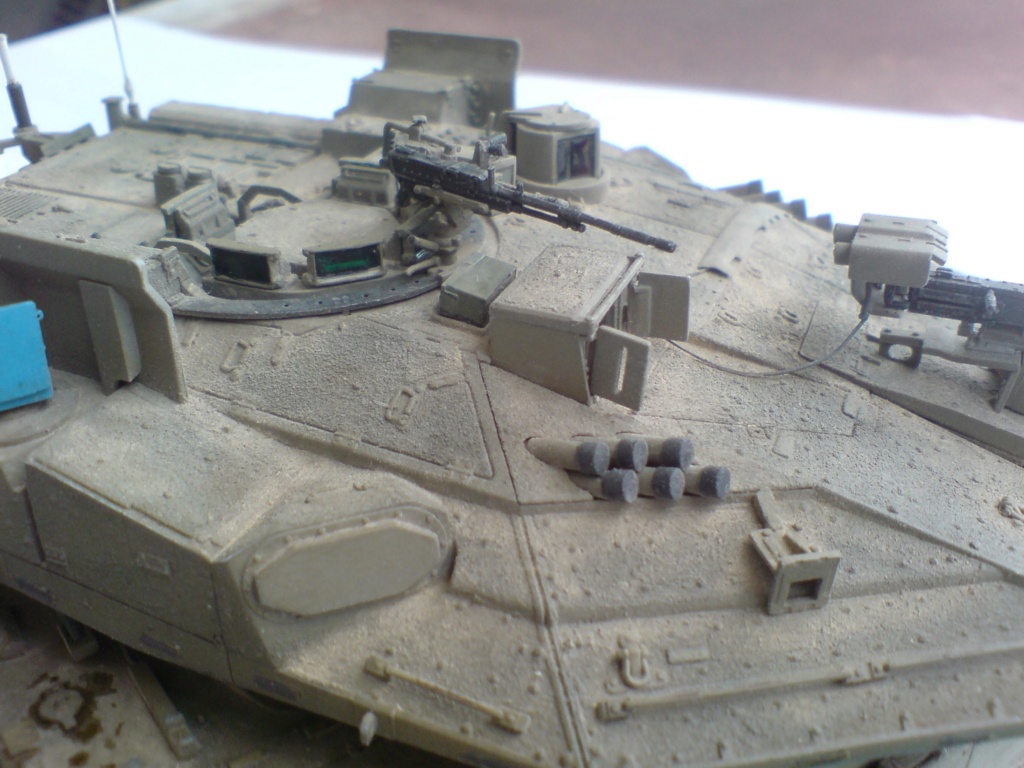 Merkava 4 - Meng - 1/35 - Page 6 Dsc02010