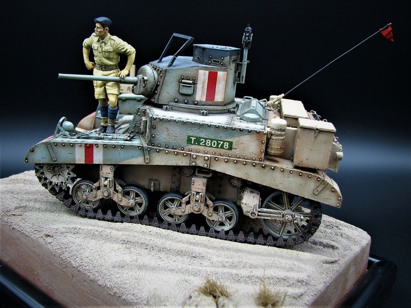 [Academy] 1/35 - M3 Stuart Honey  academy et special dedicace a Yuri !!!!! Img_5913