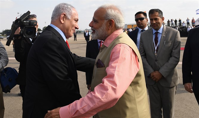 Israel National News - Indian CoS: We'll likely revive missile deal with Israel Img80912