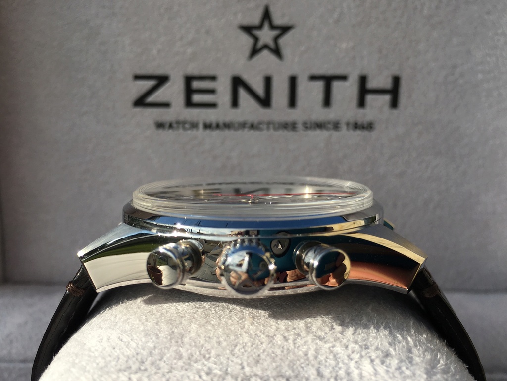 Welcome Zenith Chronomaster 1969 - Page 4 E5db9a10