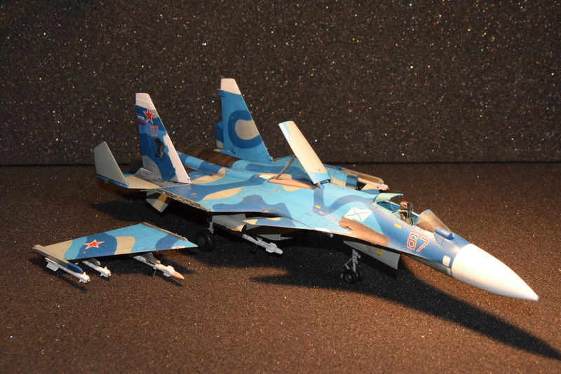 Sukhoi Su-33 "Flanker D" - 1/72 - Zvezda - Page 14 09911