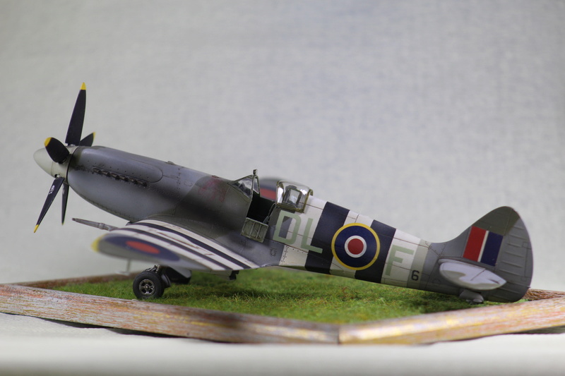 Spitfire MK XIV Jean MARIDOR Img_7628