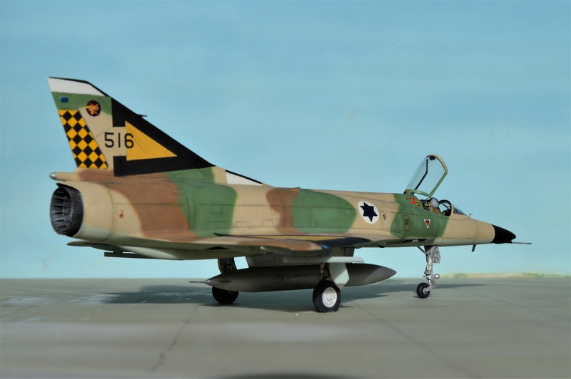 MLU  Mirage III B  Israël  PJ Production 1/72 Dsc_0051