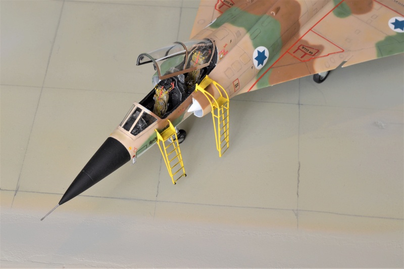 MLU  Mirage III B  Israël  PJ Production 1/72 Dsc_0059