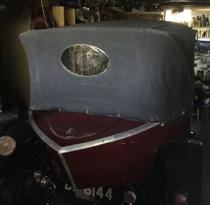 lunette de capote E28caf10