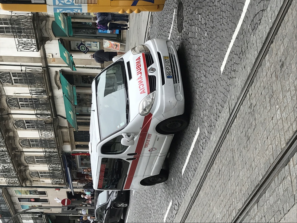 Services de Secours de Porto - Policia & Bombeiros 2018-064