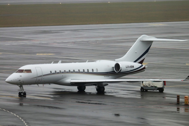 28.01.2018 Uni Top A300-600F Img_6211