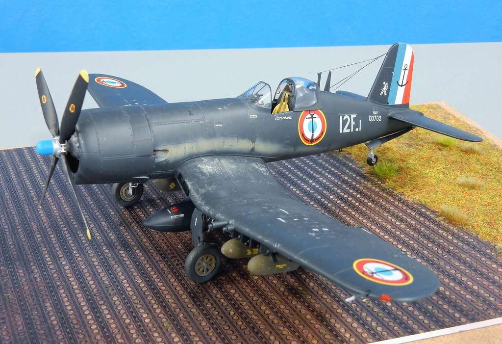 [Concours Aéronavale] F4U-7 Corsair Flotille 12F au 1/48 - Page 6 Dscn6419