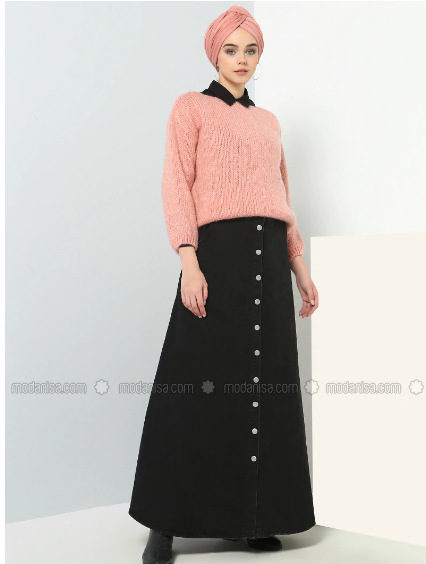 Exemples d'habits modestes pour la femme Israélite - Page 2 Tenue_13