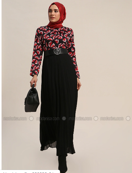 Exemples d'habits modestes pour la femme Israélite - Page 2 Tenue_14