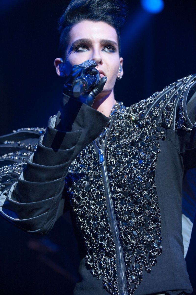 [NEW HQ PHOTOS] SHOW-CASE IN TOKYO (JAPAN, 15.12.2010) So310