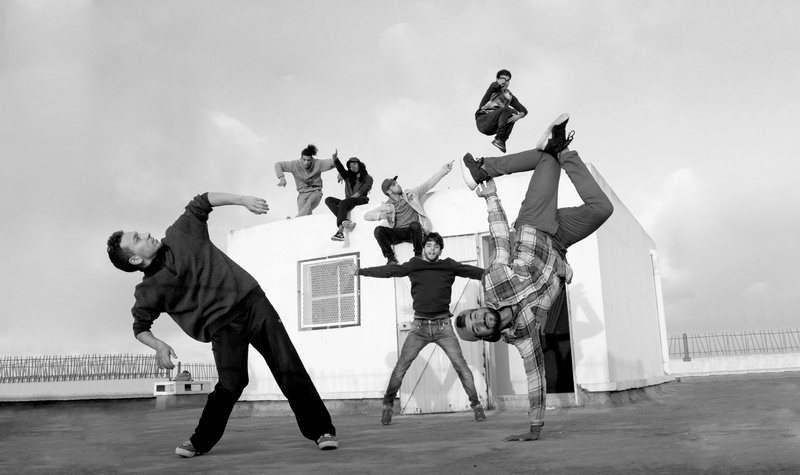 17/04 - Spectacle : "Danser Casa" de Kader Attou et Mourad Merzouki Théâtre Saïd Afifi 19 heures Danser10