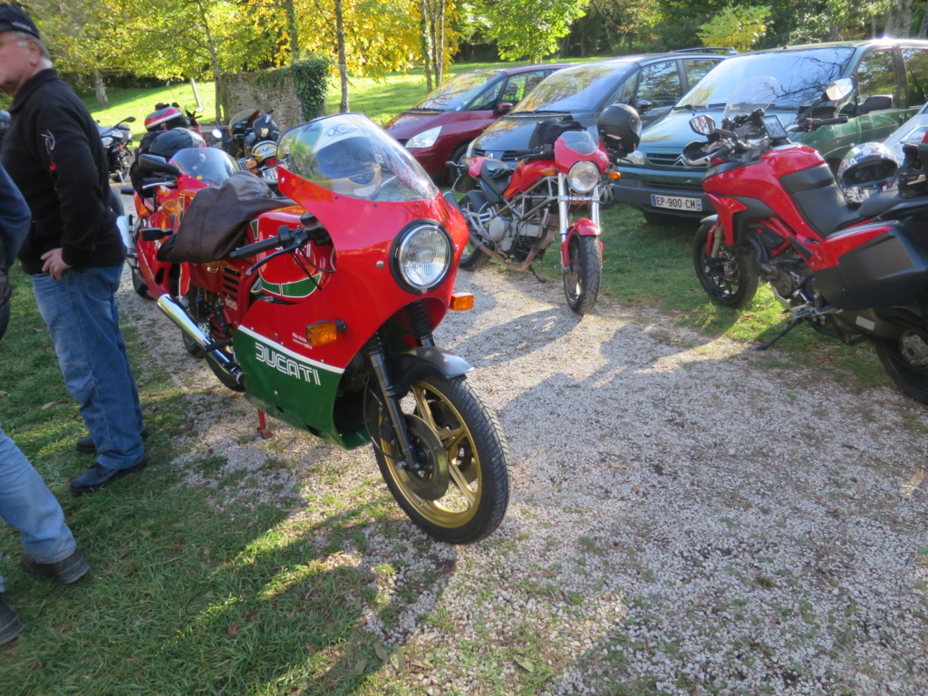 ducati en bourgogne  Img_1710