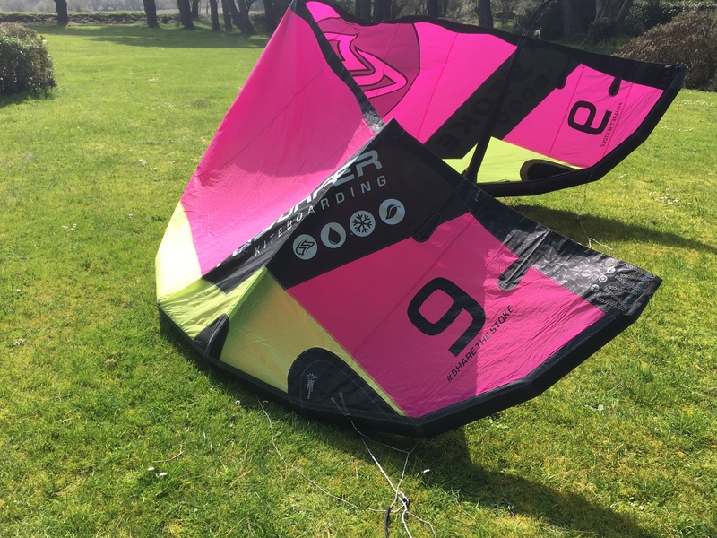 Flysurfer Stoke 9m comme neuve 8 sorties 600€ Img_2524