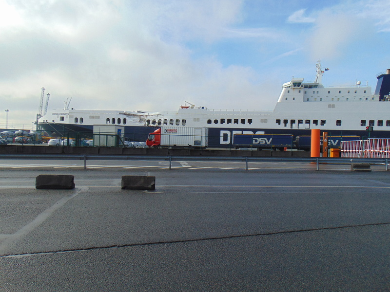 Les ferrys aussi ont des accidents Dsc00413
