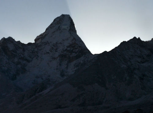 sauvée   oui  l'alpiniste française en perdition dans l'Himalaya retrouvée vivante 007d1c10