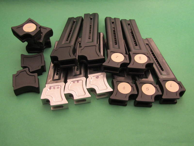 WTB: 208/215 magazine base plate Img_0021