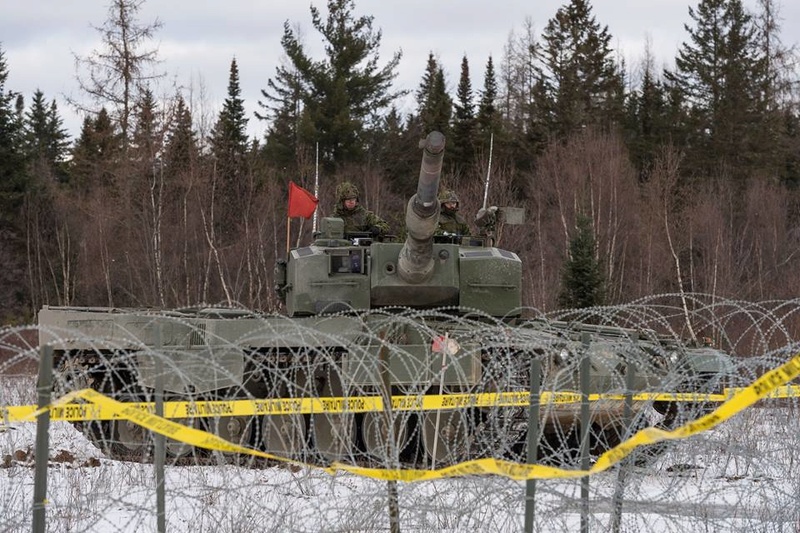 Armée canadienne/Canadian Armed Forces - Page 28 5319