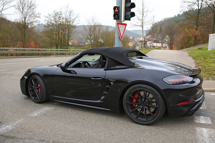 PORSCHE 718 BOXSTER SPYDER   2018 1610