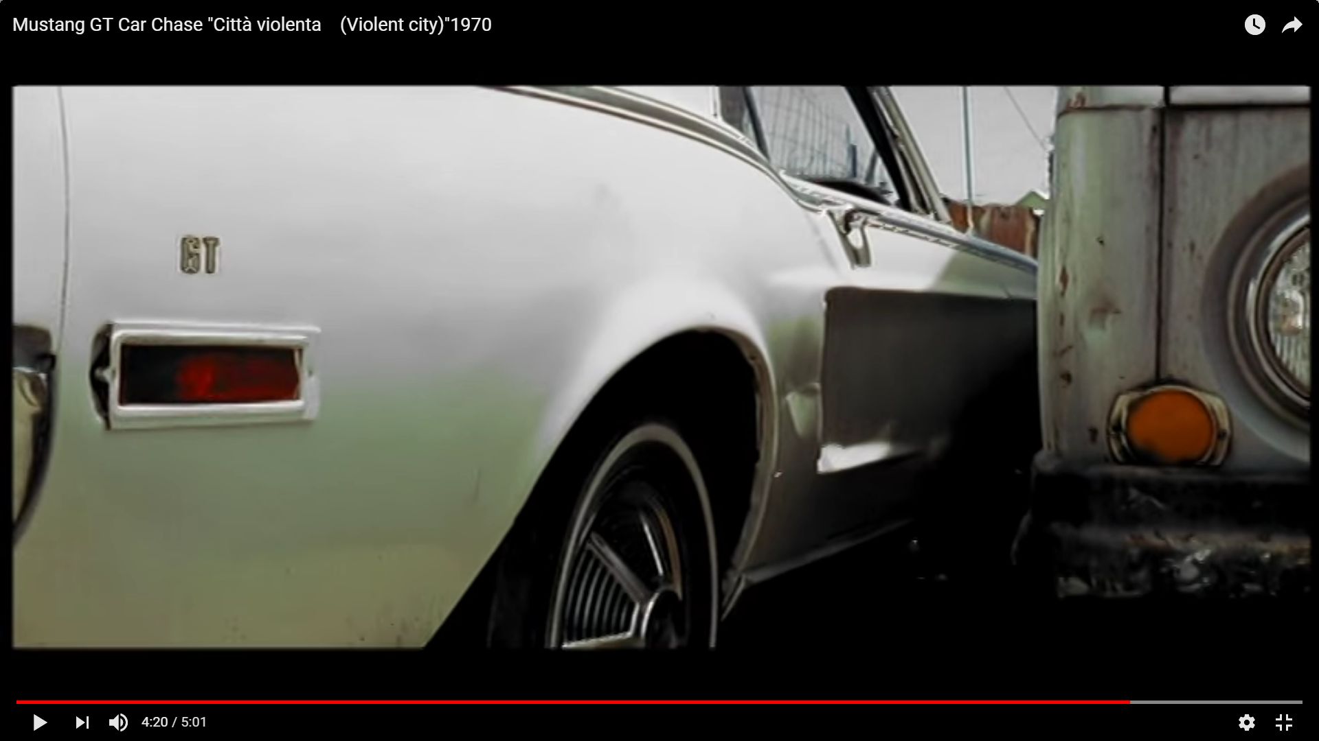 Mustang GT Car Chase, film la cité de la violence Nouve130