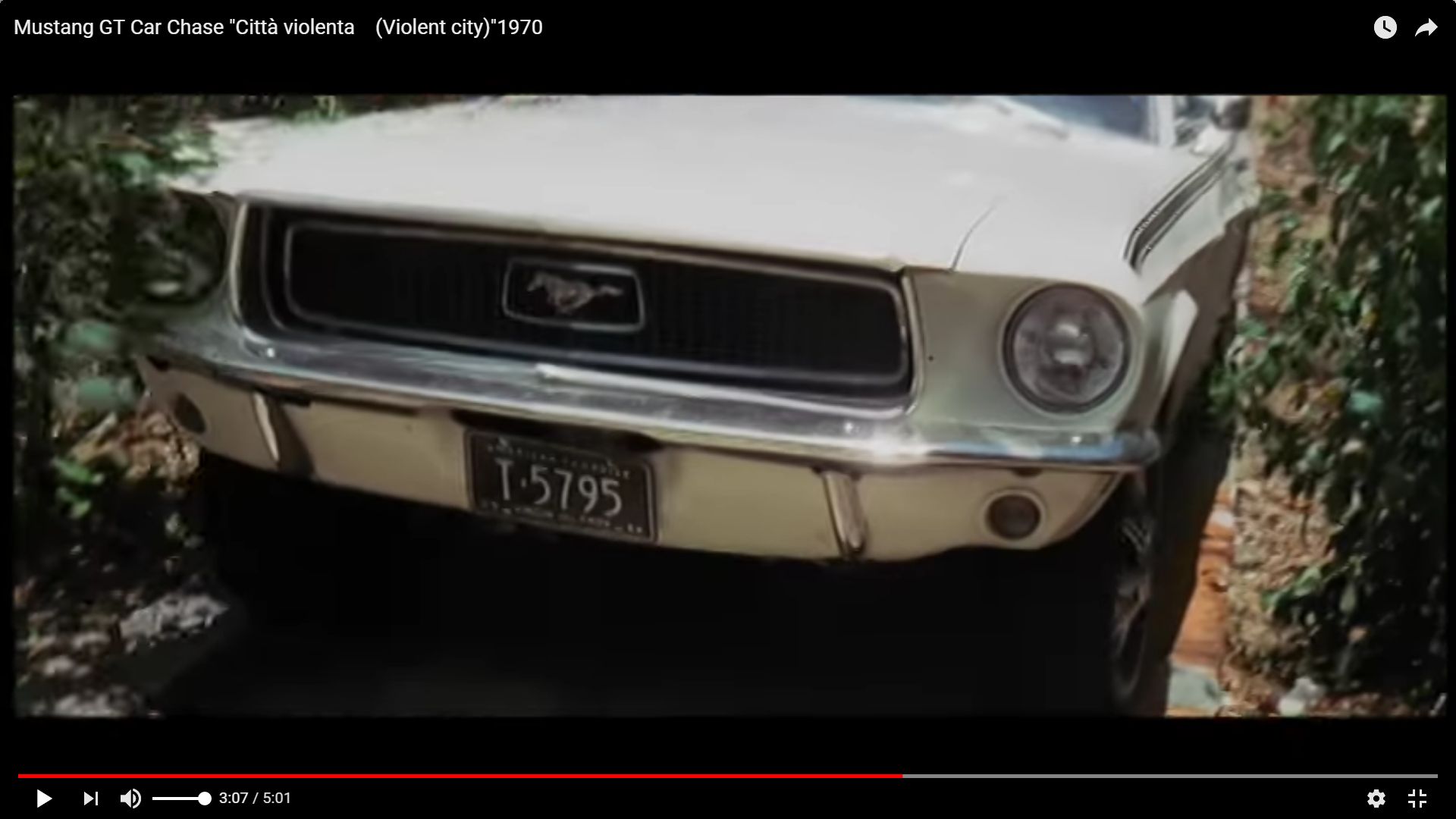 Mustang GT Car Chase, film la cité de la violence Nouve133