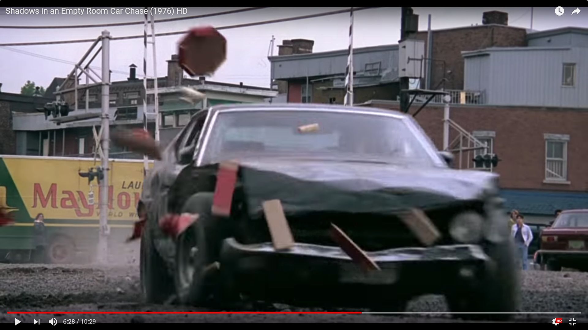 Mustang 1972 dans le film Special magnum  Nouvel69