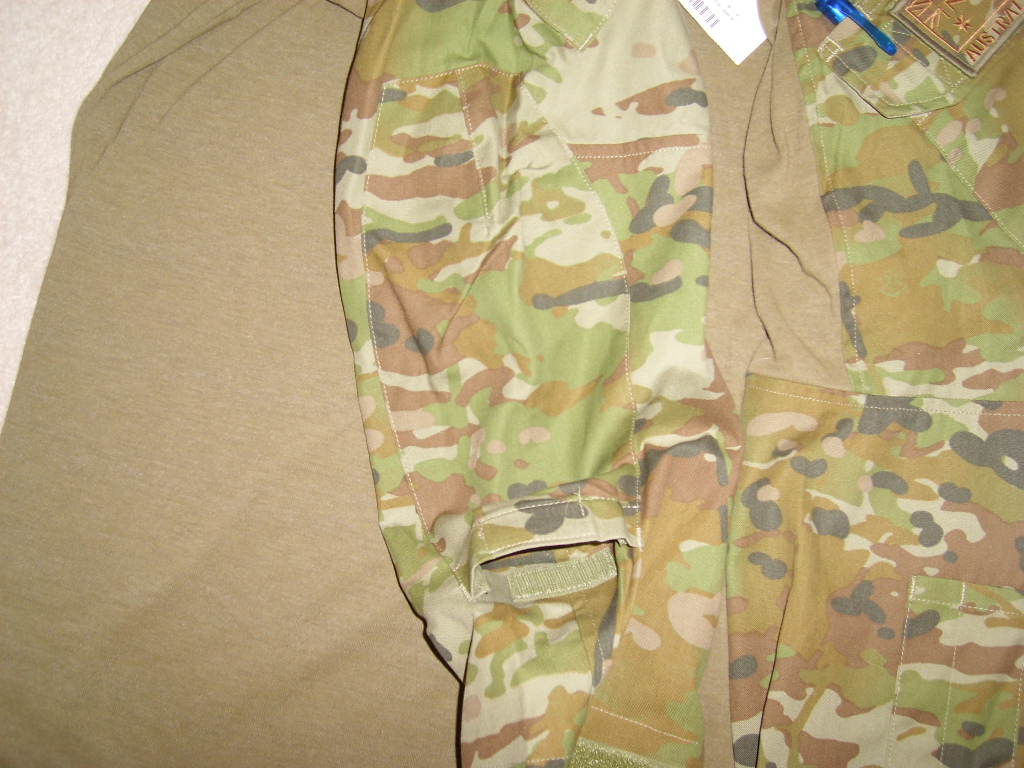 AMCU Field and Combat Dress: Features. Combat10