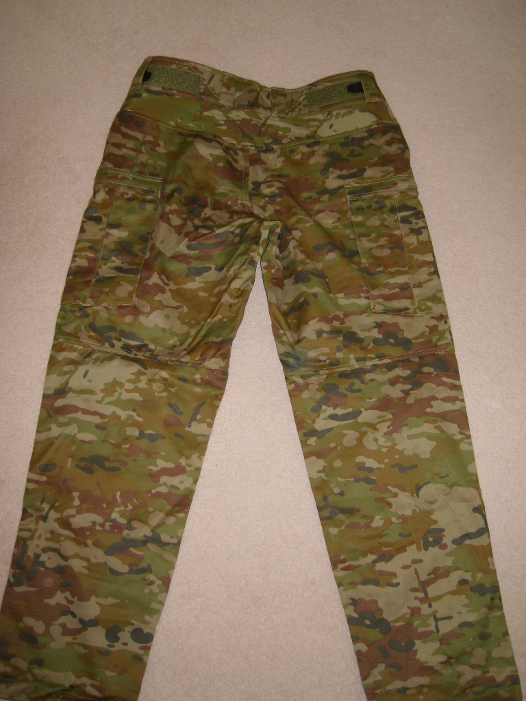 AMCU Field and Combat Dress: Features. Field_17