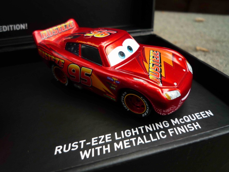 [Recensement] Pixar Cars 3 The Making of Cars 3 Lightning McQueen - SDCC 2017 P1090215