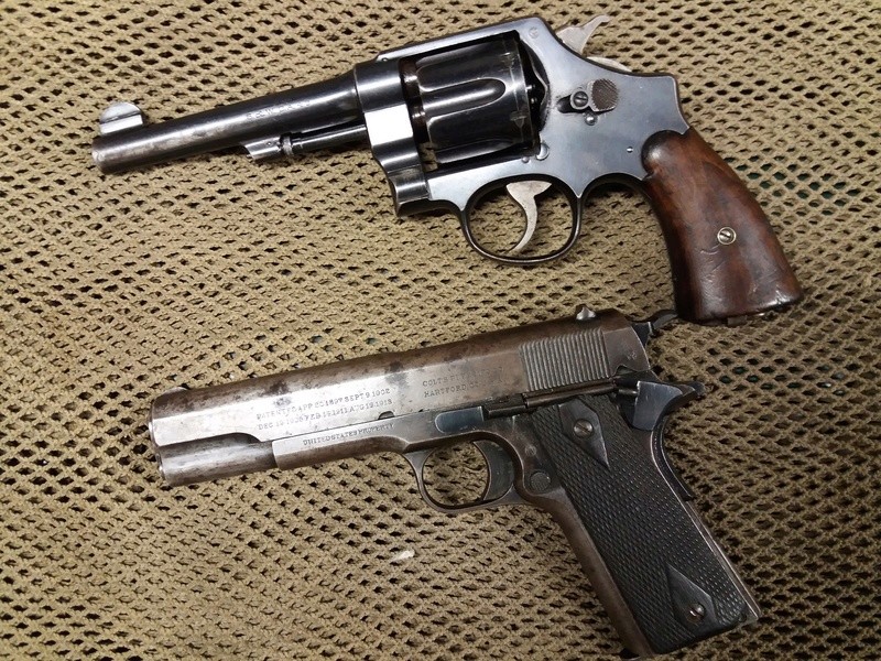 Colt 1911 et SW 1917 20181214