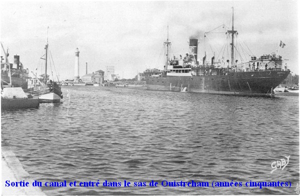 Les paquebots et cargos armés en guerre - Page 11 Egee_110