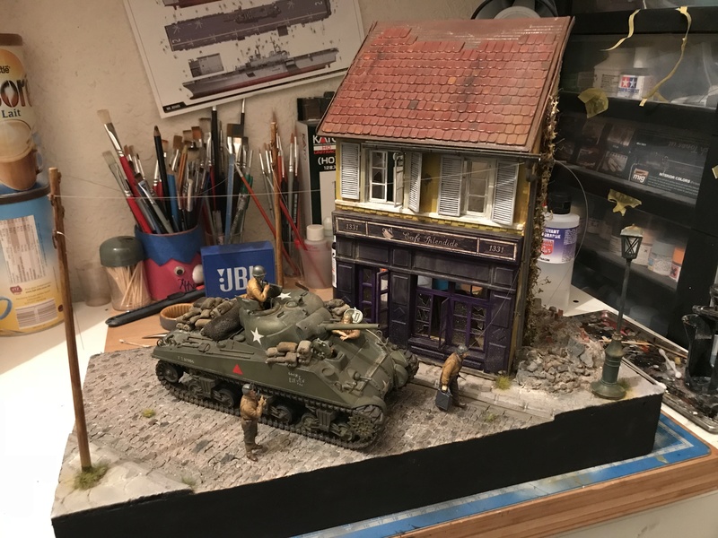 Diorama 1/35 Normandie 1945 sherman 6988ee10