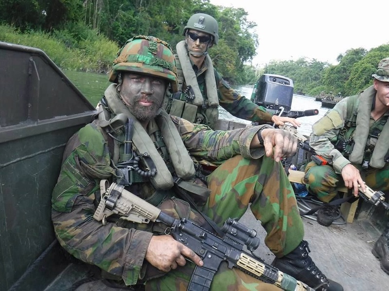 Dutch Army Kevlar helmet 96d17310