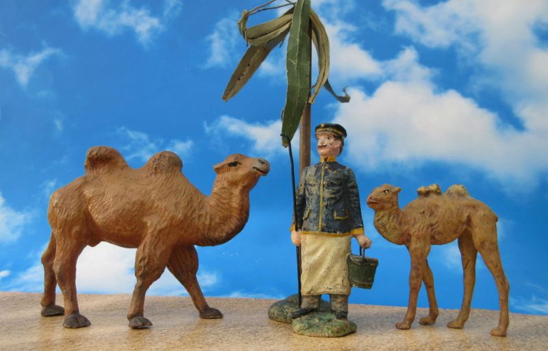 Bactrian camels and dromedaries by Lineol and Elastolin Img_6411