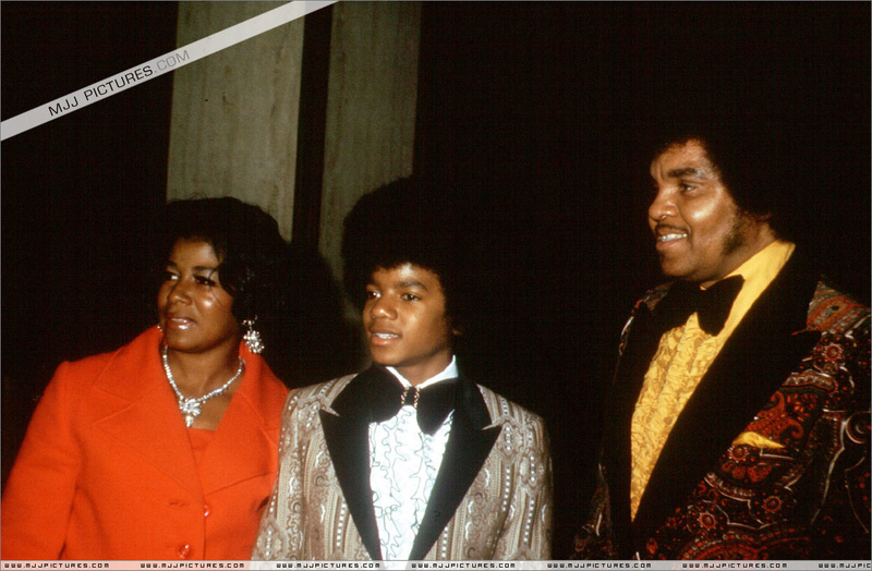 1973- The 30th Golden Globes 00110