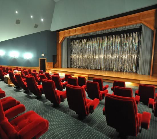 Neverland Movie Theater 02-2110