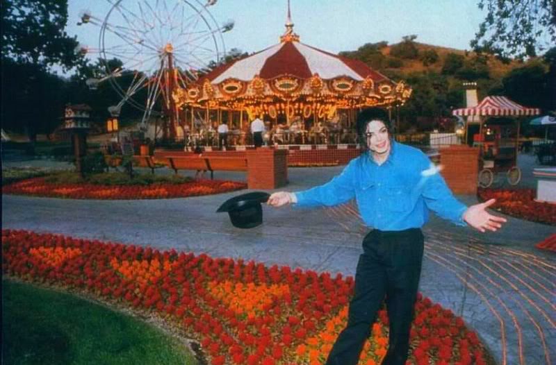 Michael In Neverland 02-2610