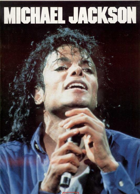 tour - Bad World Tour Onstage- The Way You Make Me Feel 02635
