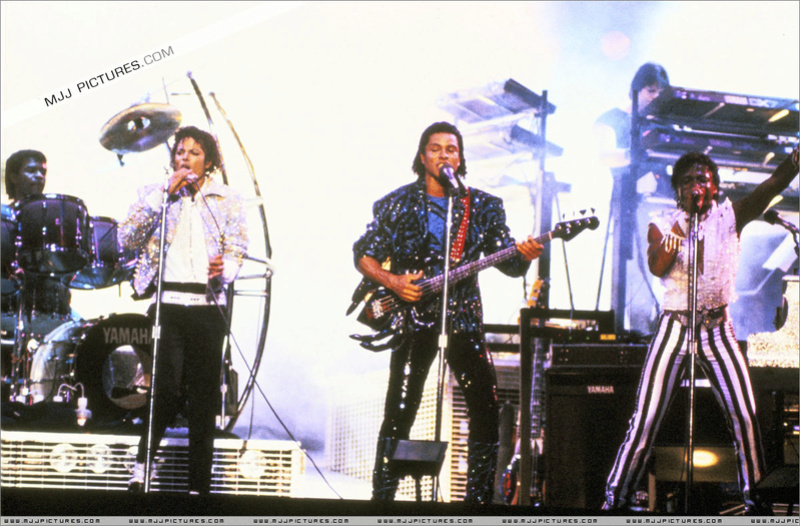 Victory Tour 07313