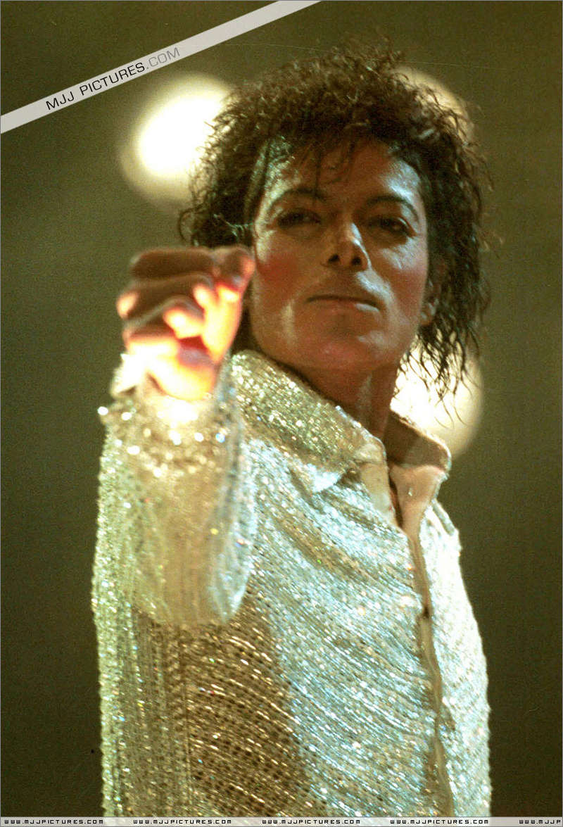 Victory Tour 08412