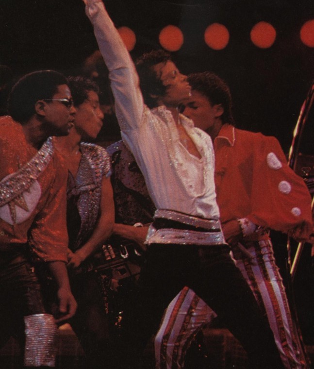 Victory Tour 18710