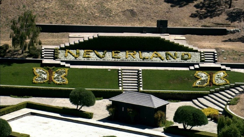 Inside Neverland Ranch 68-110