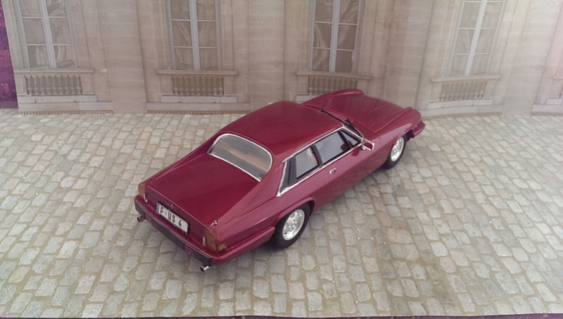 Hasegawa's Jaguar XJ-S V12 1:24 Imag3924