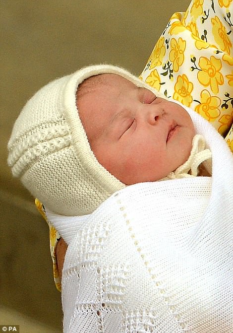PRINCE WILLIAM & CATHERINE MIDDLETON - Page 2 Ch10