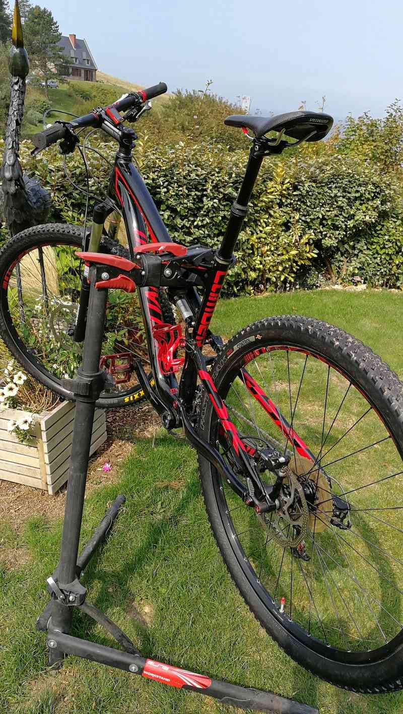 vends SPECIALIZED CAMBER COMP 29 Img_2010
