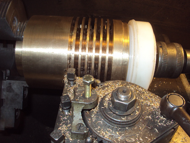 moteur 3 cylindres  Dsc03010